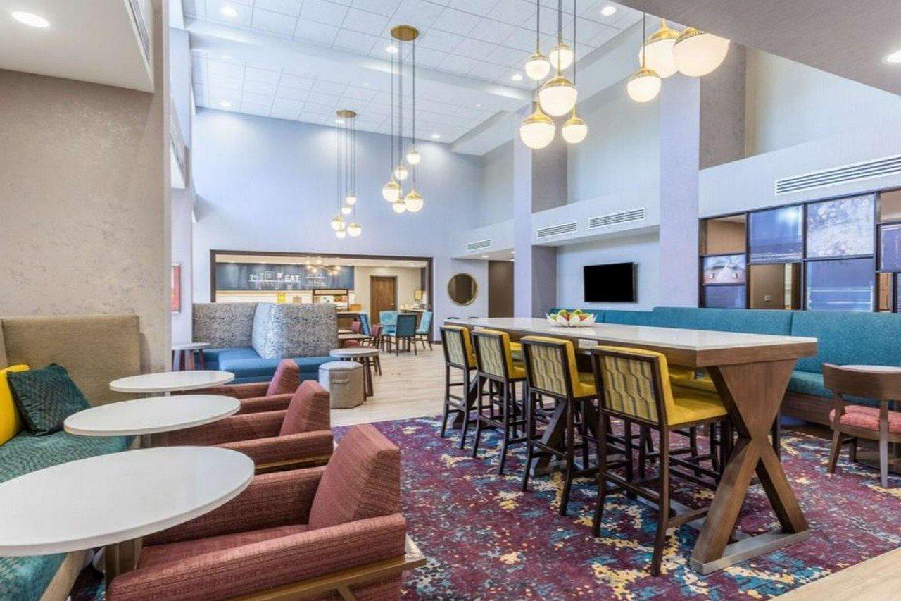 Hampton Inn And Suites Guymon Exterior photo