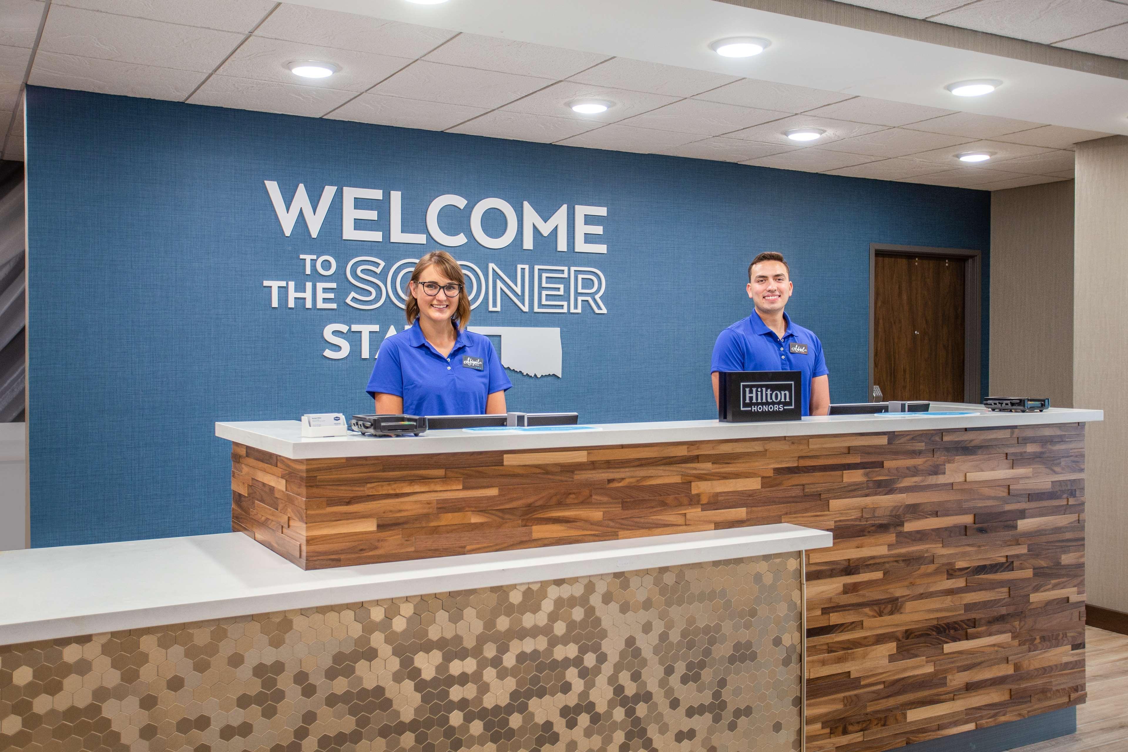Hampton Inn And Suites Guymon Exterior photo