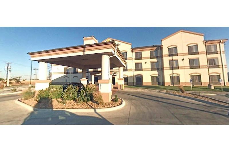 Hampton Inn And Suites Guymon Exterior photo